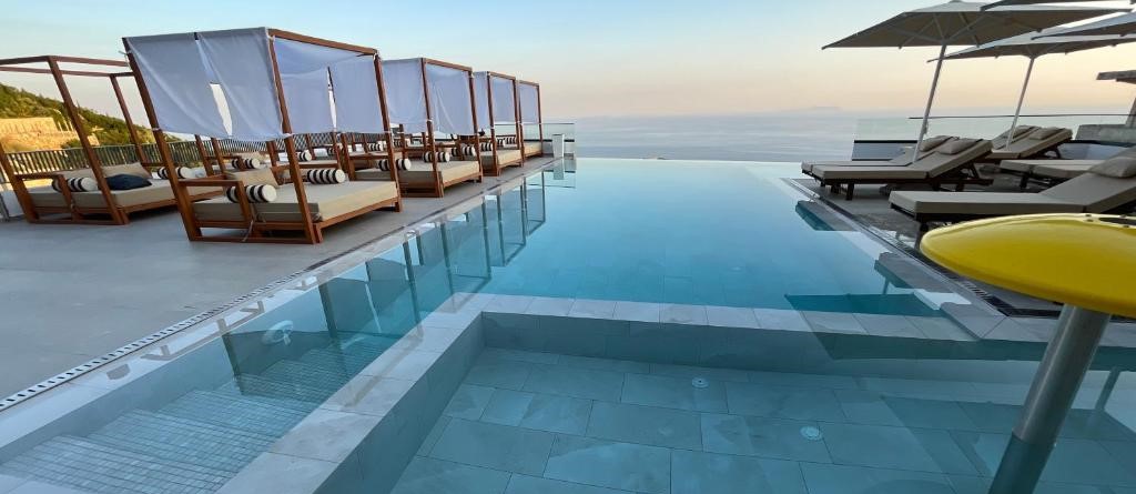 Amare Hotel